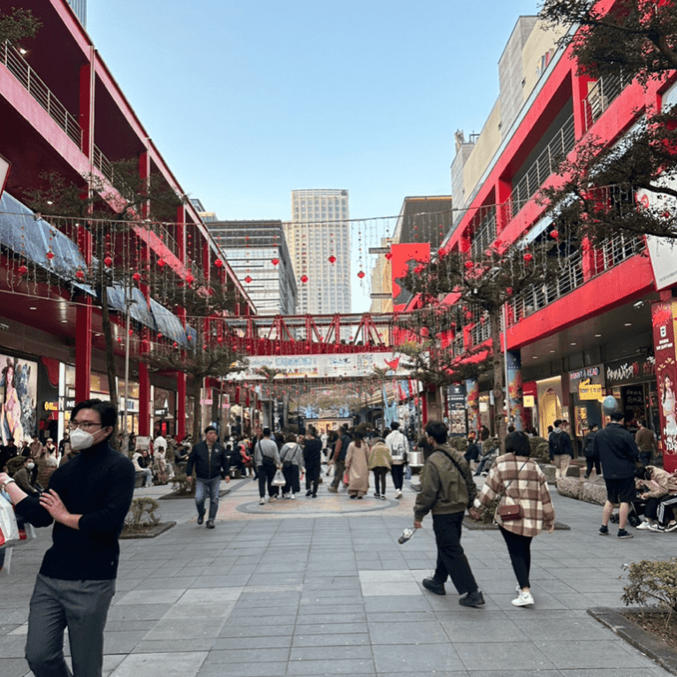 １０１周辺の昼の画像