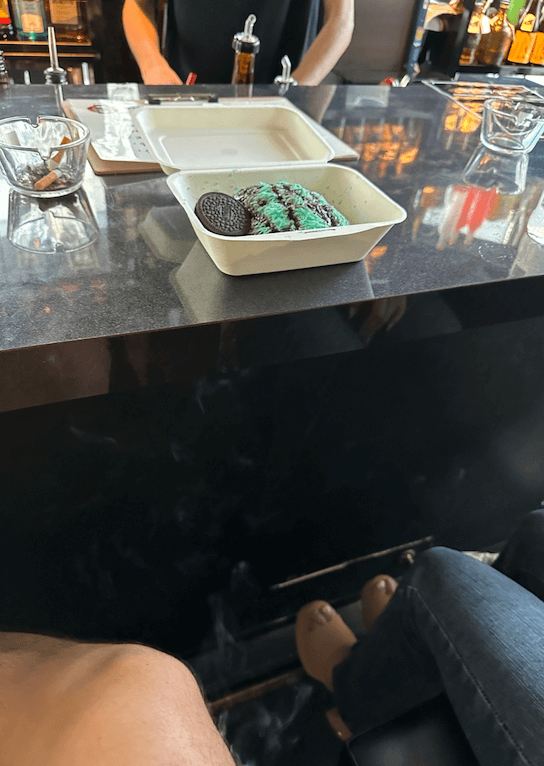 麻布十番ナンパの連れ出し先での葛藤 画像